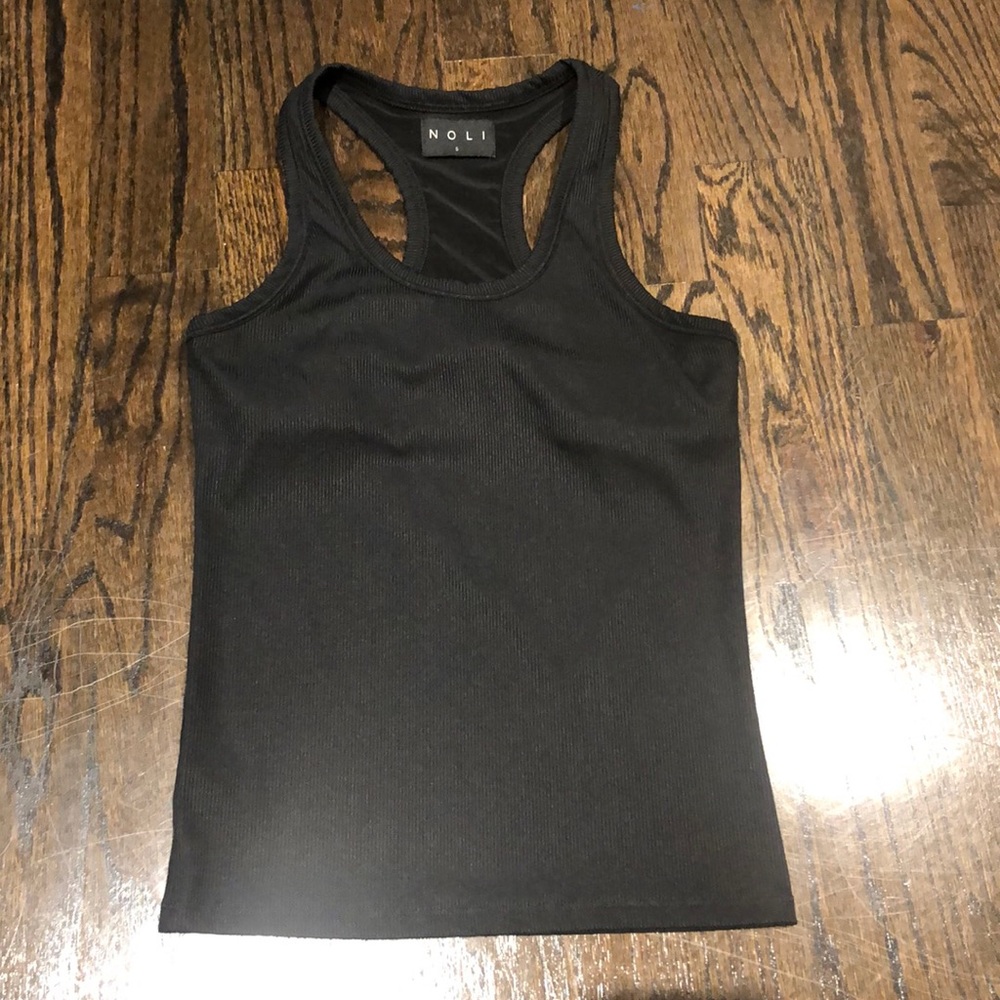 NOLI tank with shelf bra. Size small
